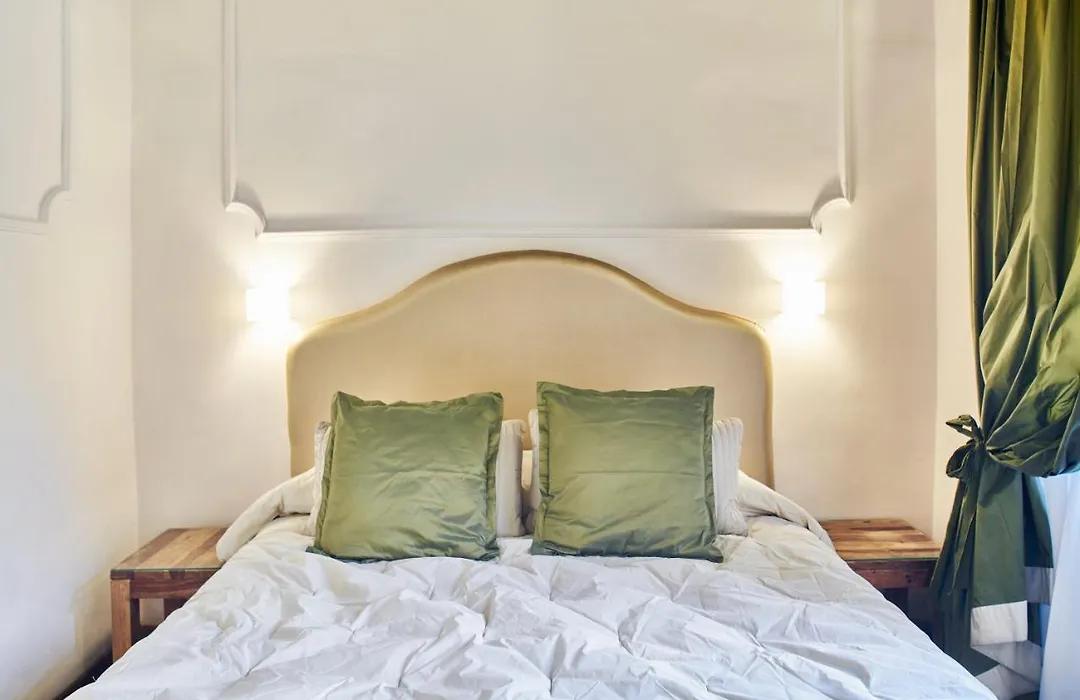 Palazzo del Magnifico B&B-1