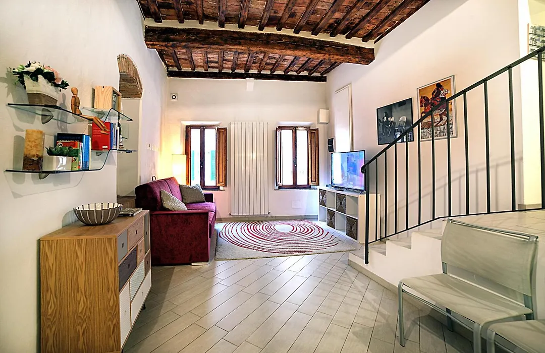 Cozy Apartment In The Heart Of Siena-1