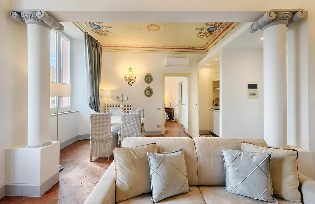 Palazzo Lenzi-1