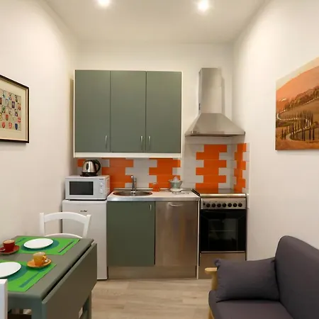 SweetLittleHouse47 - Dentro le mura, parcheggio gratuito-3