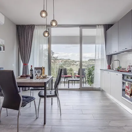 Siena Living Apartment-3